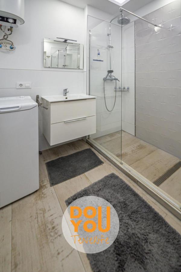 Holiday Apartments Oasis Los Cristianos  Exterior photo