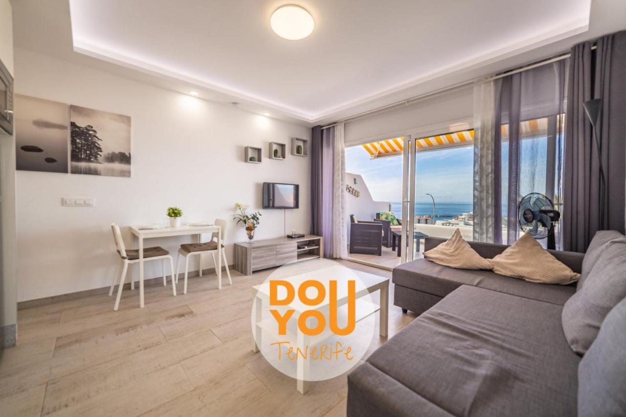 Holiday Apartments Oasis Los Cristianos  Exterior photo